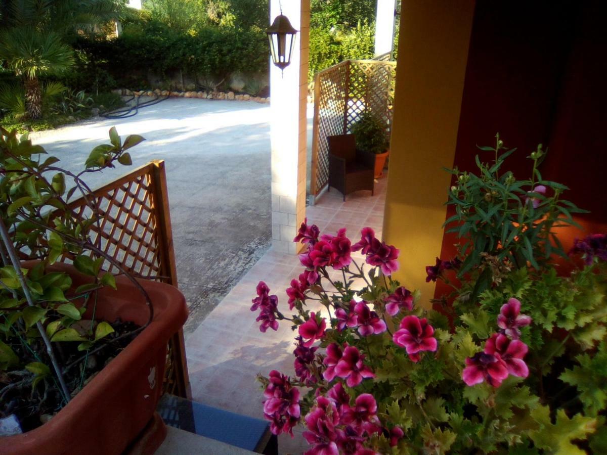 Bed and Breakfast Casa Te La Bradamante Magliano Zewnętrze zdjęcie